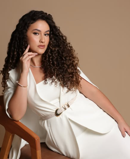 Bárbara Marçal, profissional à frente do Studio
